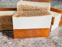 Load image into Gallery viewer, Honey Oatmeal Body Soap