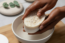 Load image into Gallery viewer, Cream N’Oatmeal Exfoliating Soap