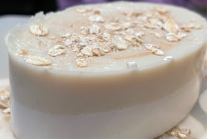 Cream N’Oatmeal Exfoliating Soap